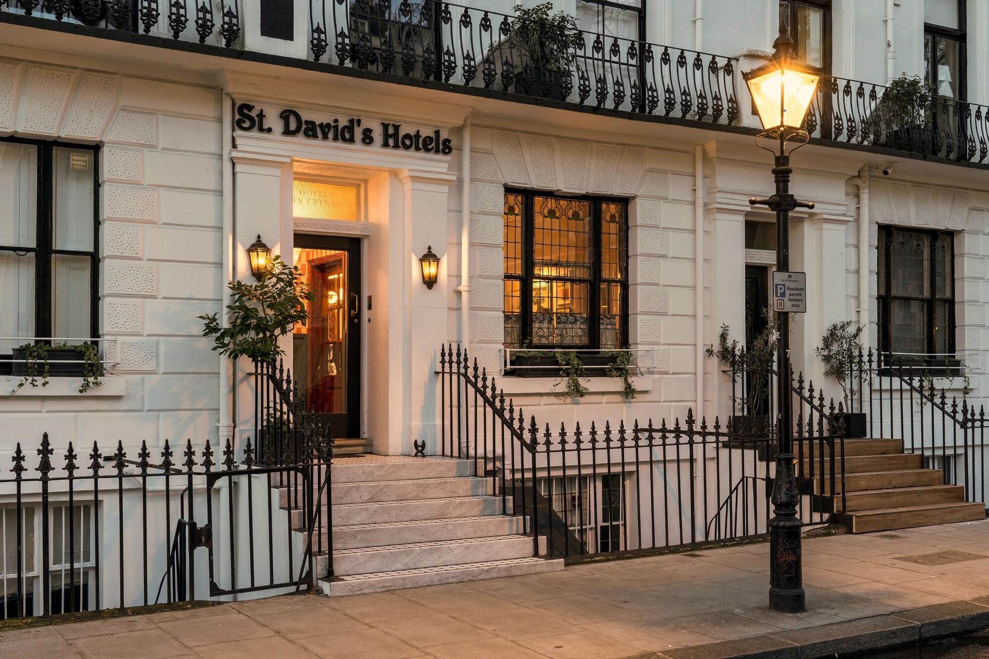 Vista Exterior St. David's Hotels