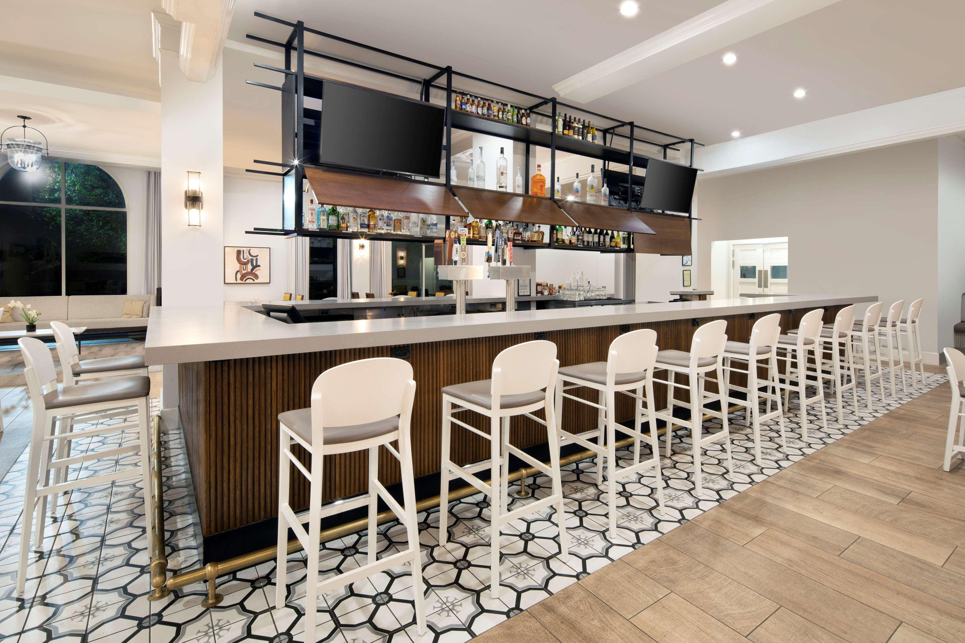 Bar/Salón DoubleTree by Hilton Atlanta - Roswell