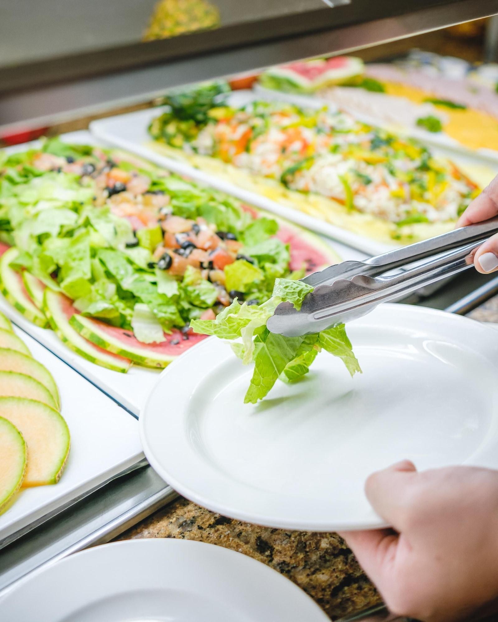 Restaurant Hodelpa Garden Suites Golf & Convention Center