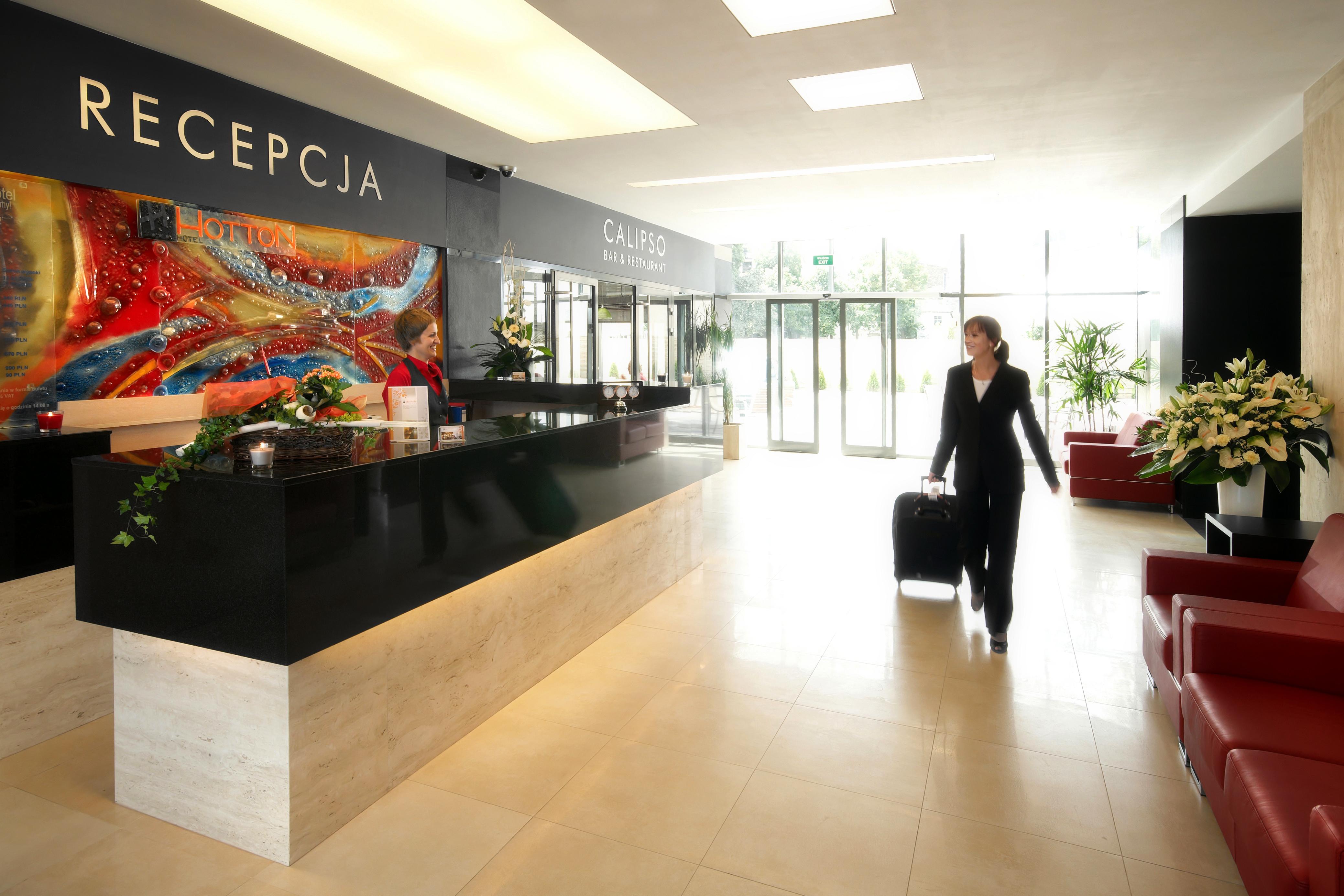 Vista Lobby Hotton Hotel