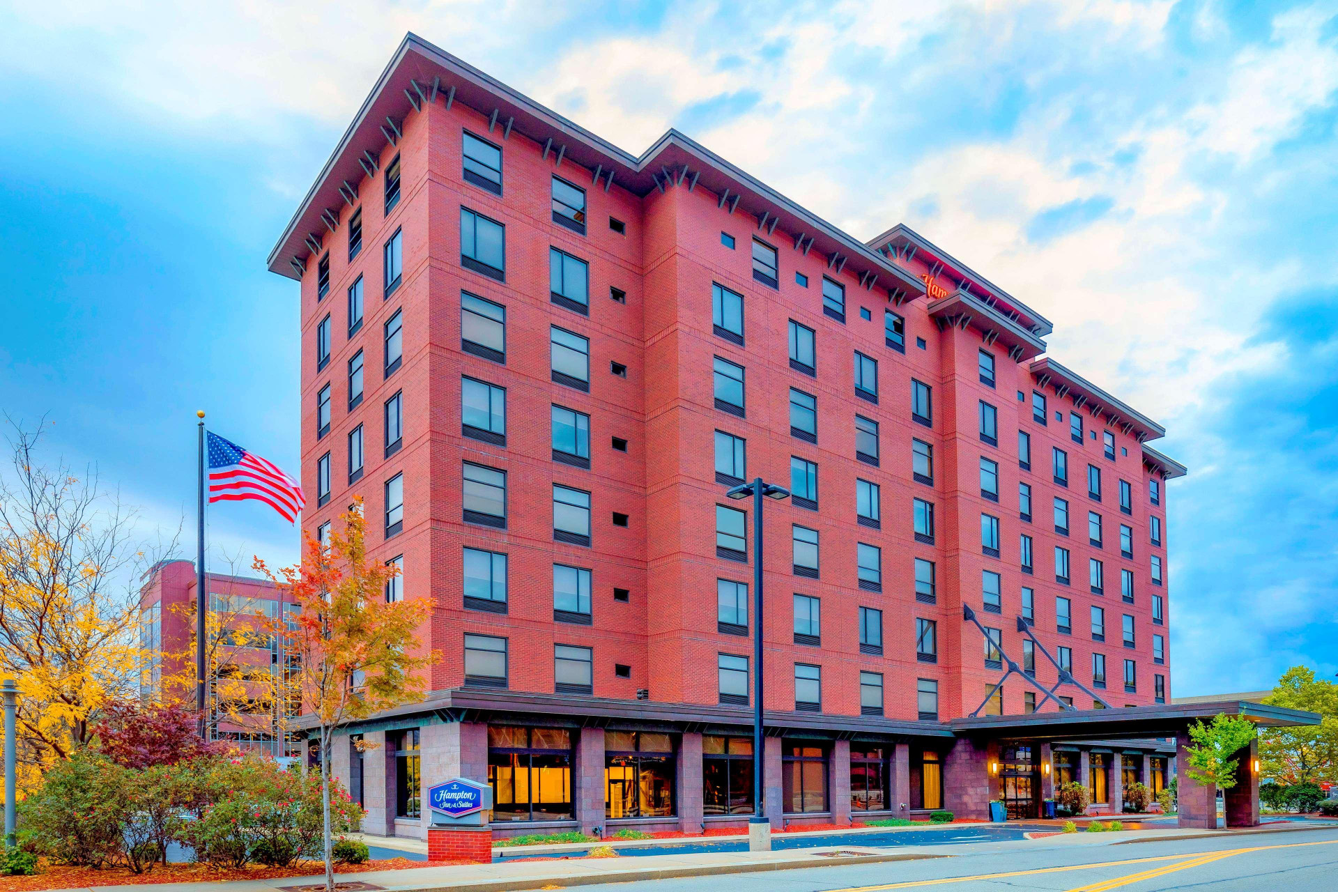 Vista Exterior Hampton Inn & Suites Pittsburgh-Downtown