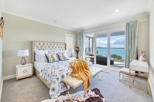 Alquiler Vacacional - Magnificent Harbour View Villa in Orakei