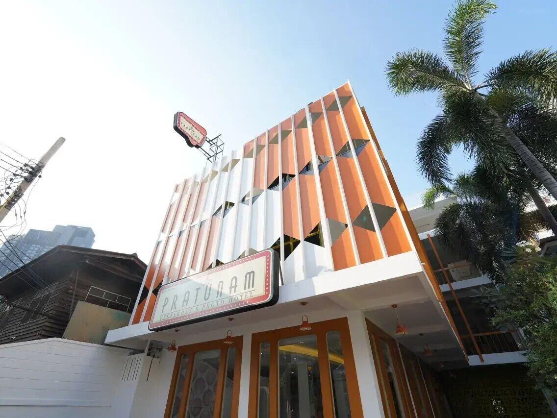 Varios Happy Live Quest Hotel