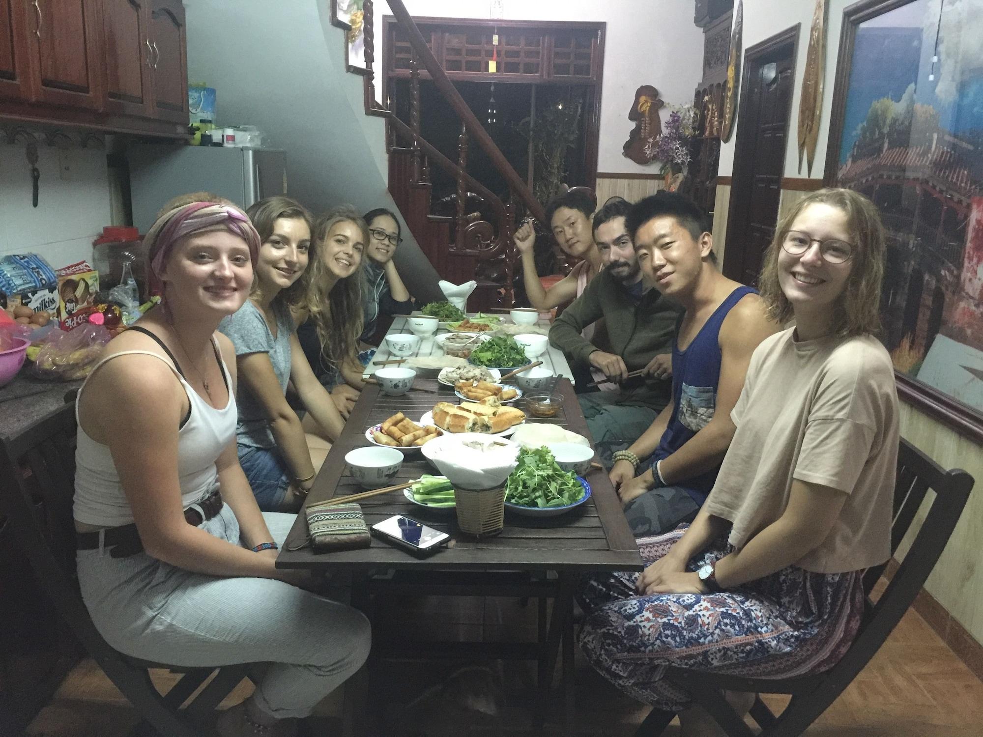 Restaurant Terra Cotta Homestay and Hostel