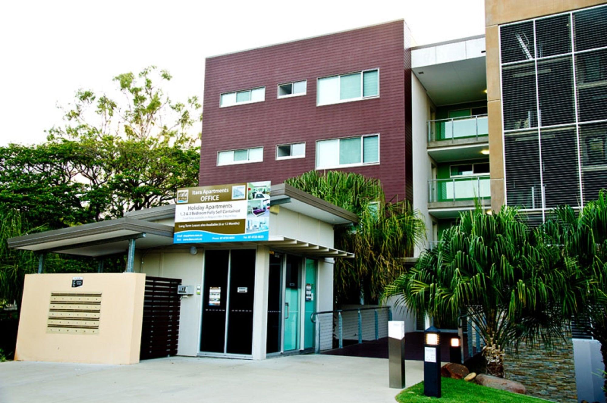 Vista Lobby Itara Apartments