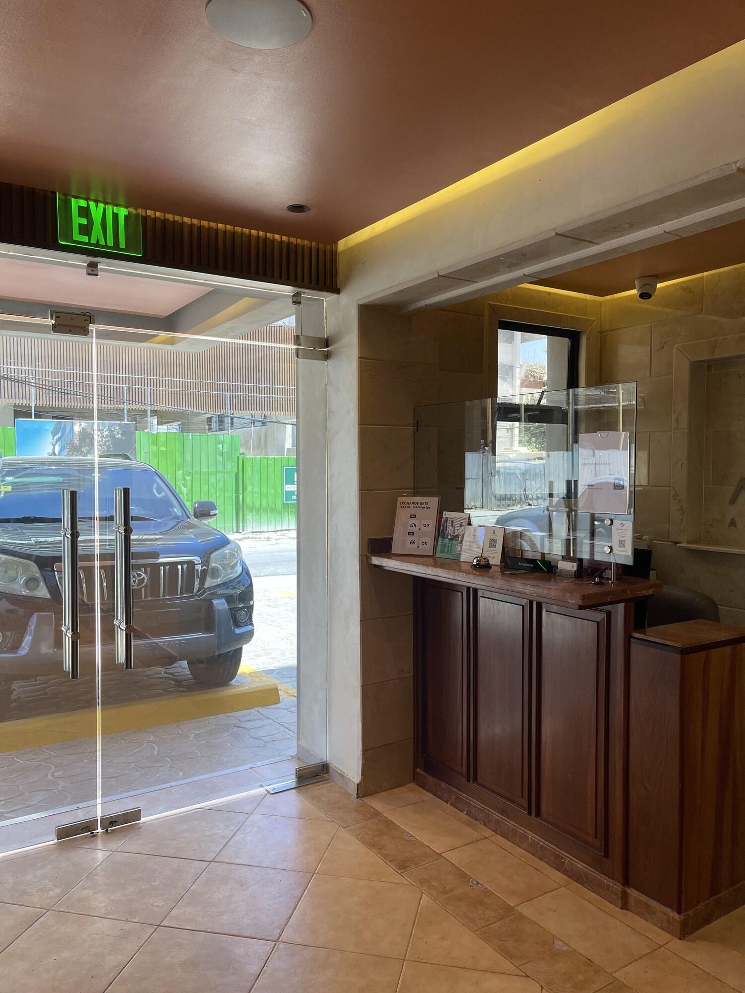 Vista Lobby Apartahotel Alvear