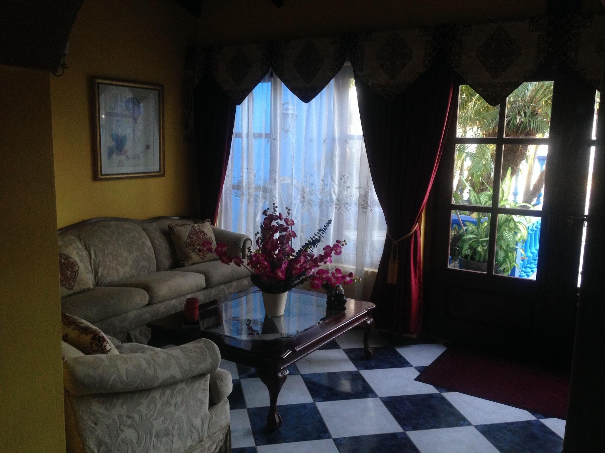 Vista Lobby De Cuba Bed & Breakfast