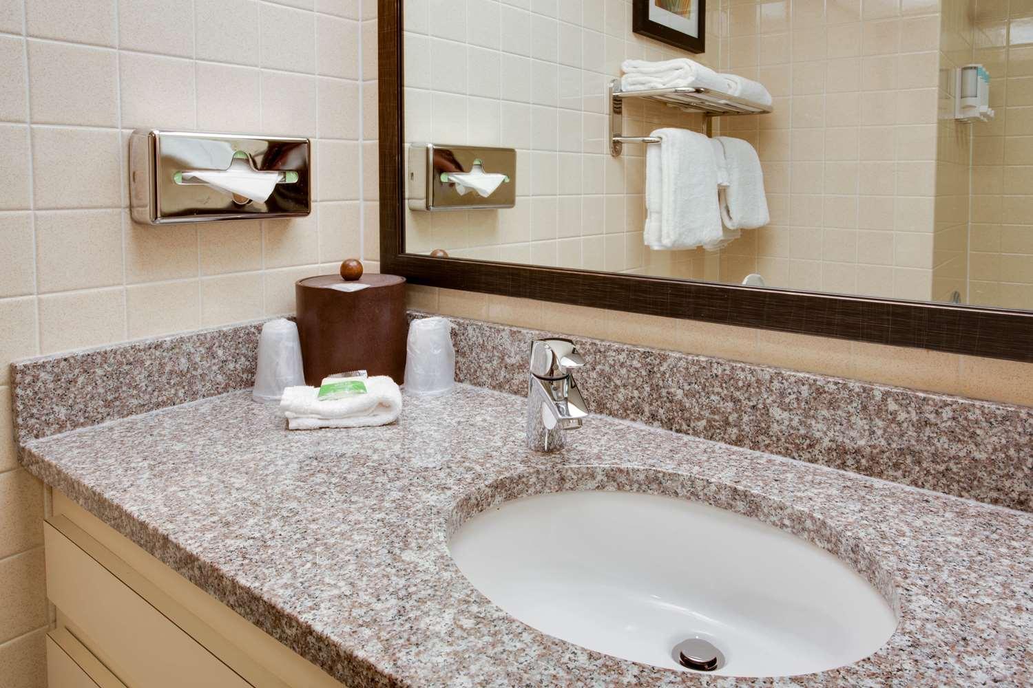 Equipamiento de Habitación Mustang Inn