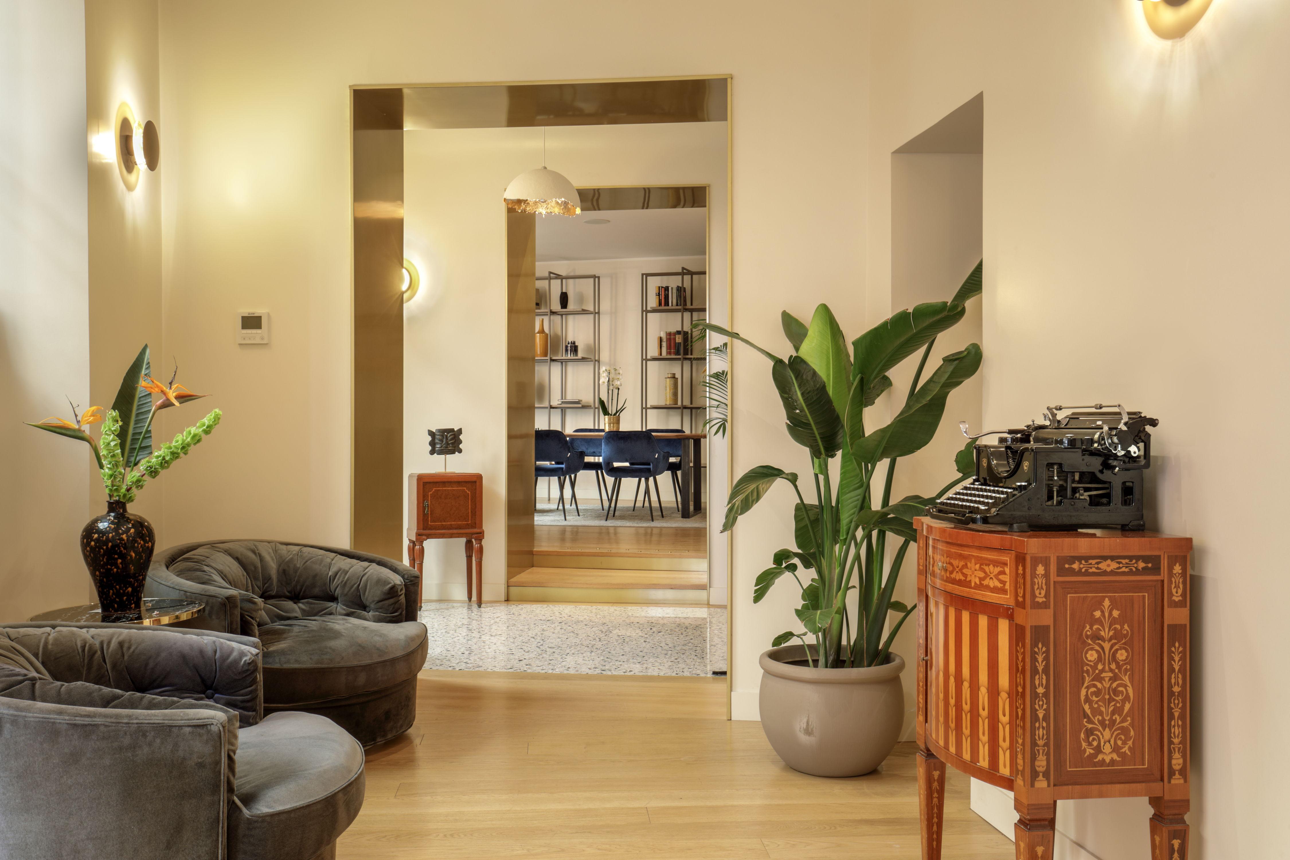 Vista Lobby 9Hotel Cesari