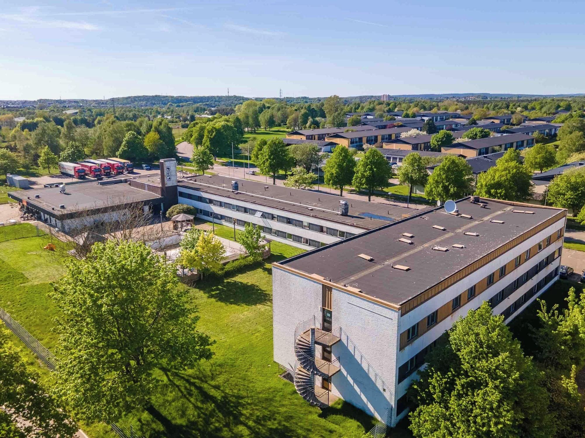 Vista Exterior Injoy Classic Hotel Halmstad