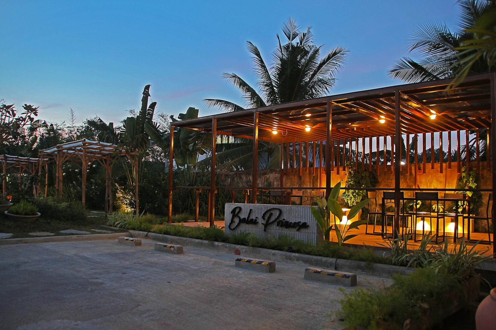 Vista Exterior Balai Princesa