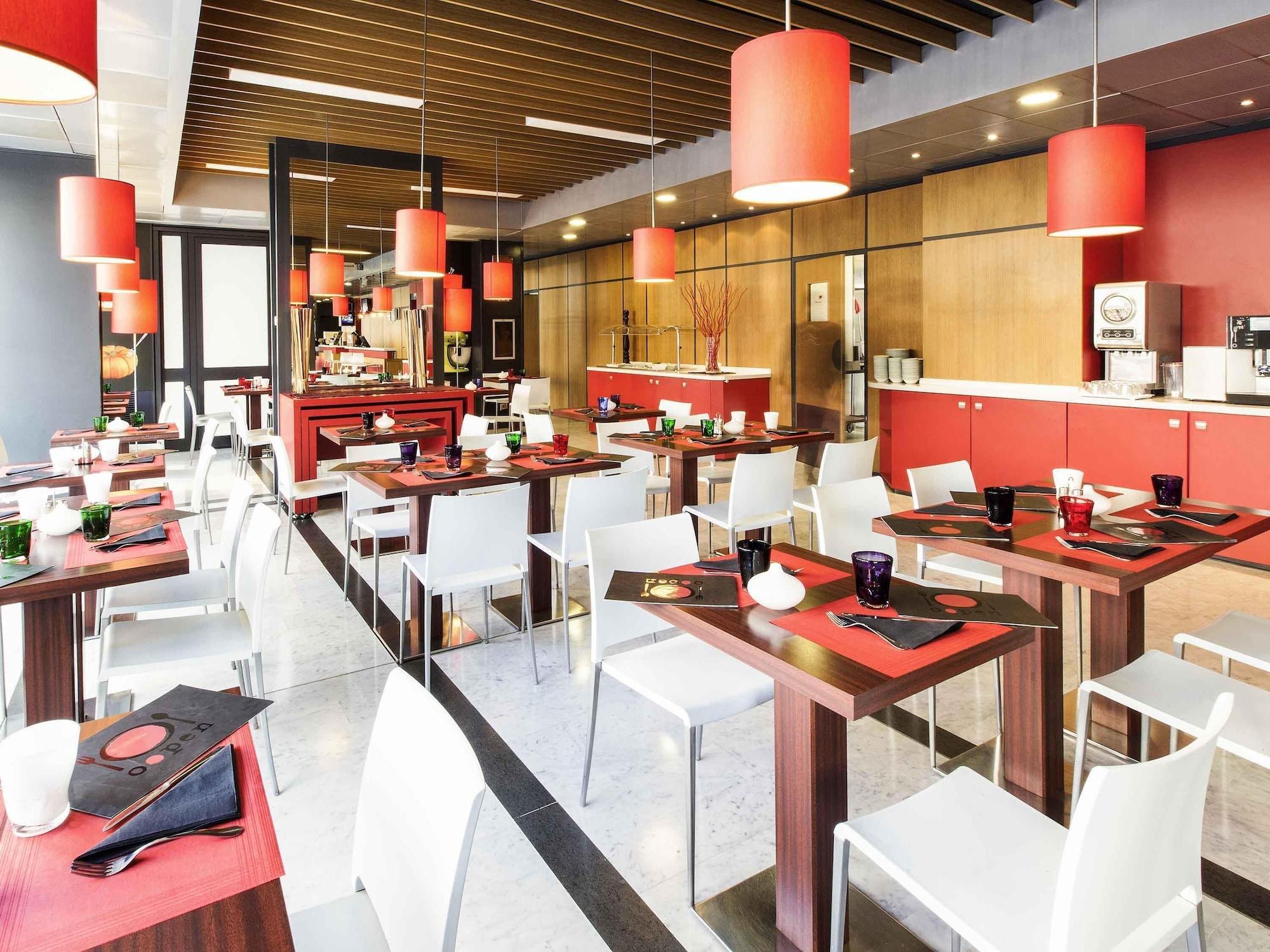 Restaurant ibis Roma Fiera