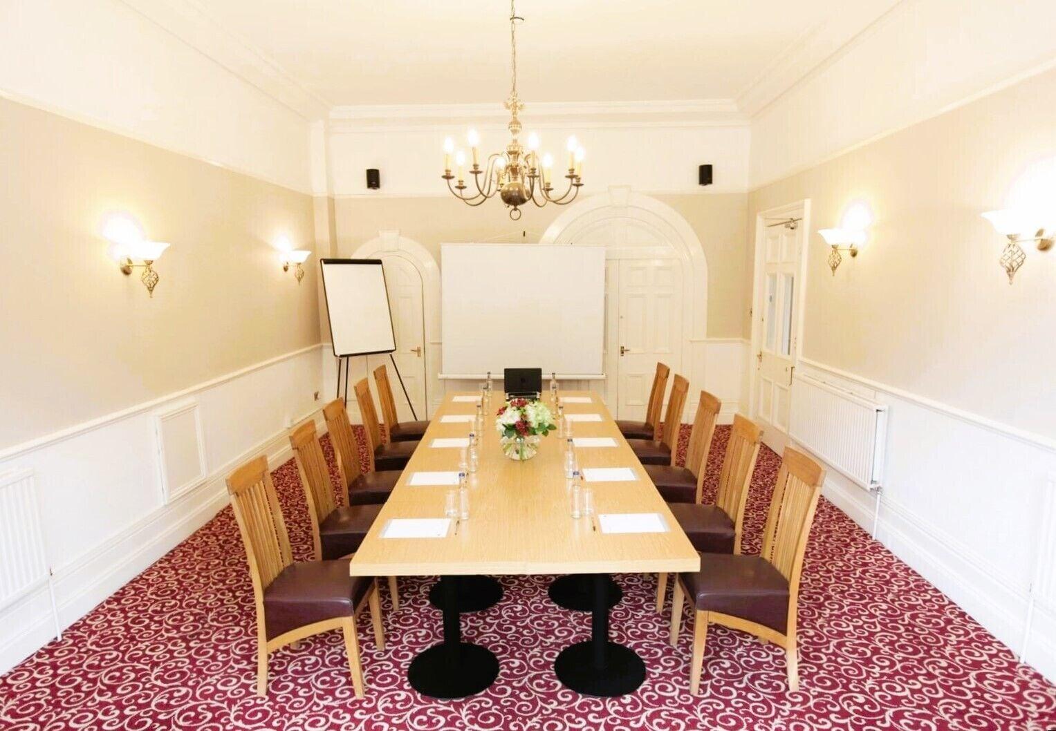 Sala de Reuniones Victoria Square Hotel