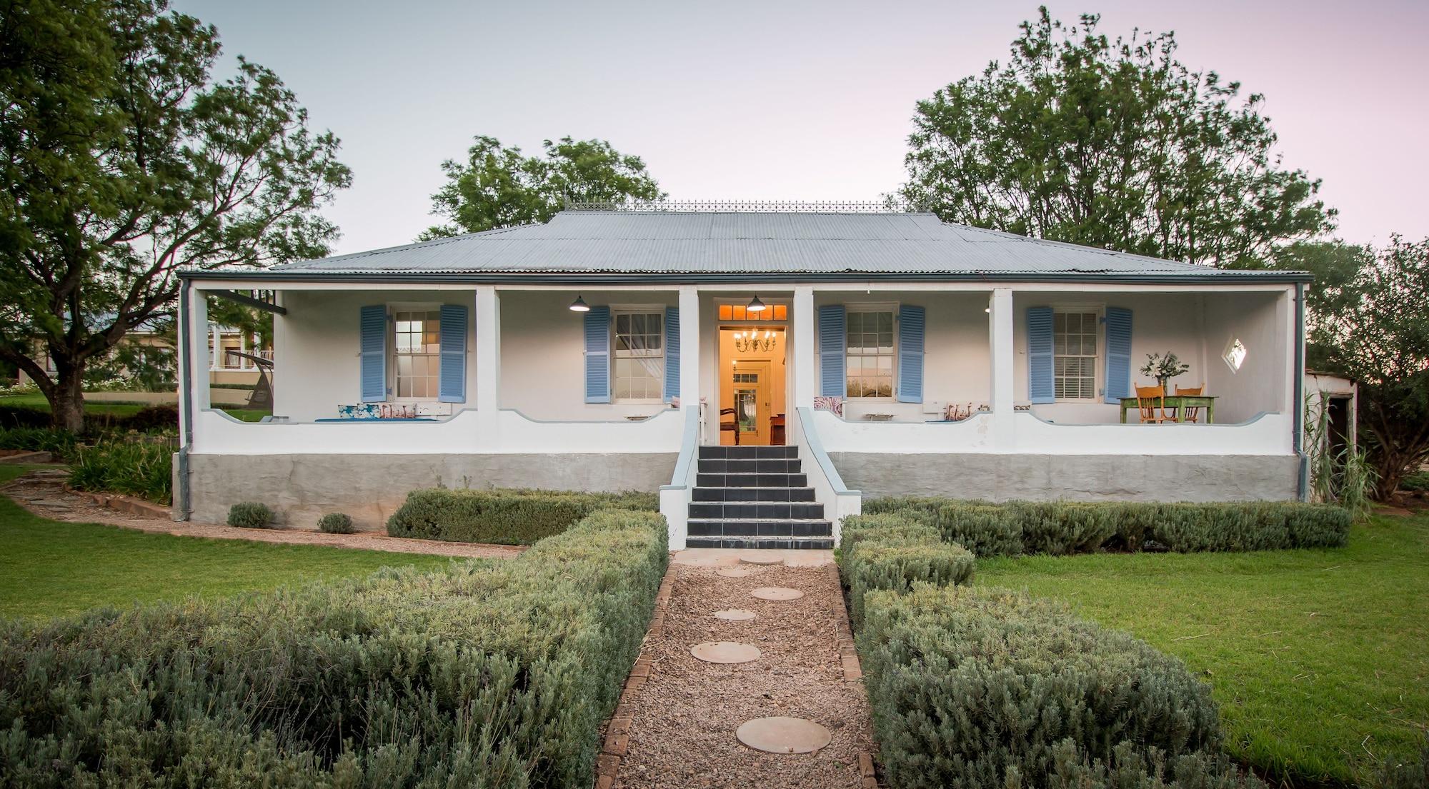 Vista Exterior Swartberg Country Manor