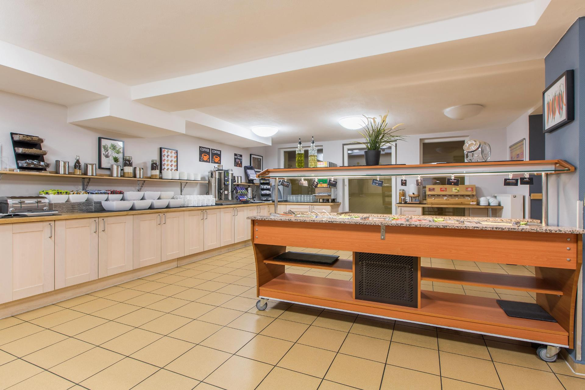 Restaurant a&o Dortmund Hauptbahnhof - Hostel