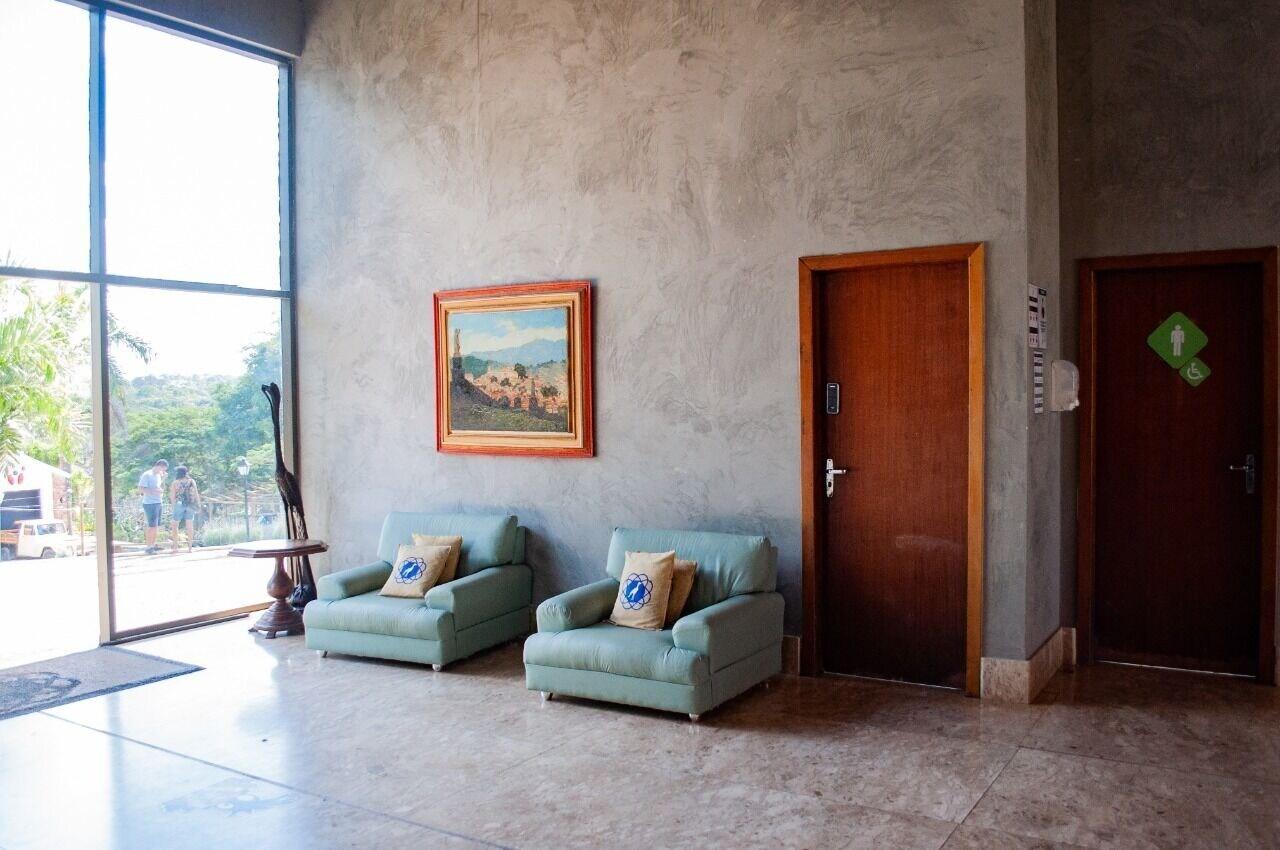 Vista Lobby Village Resort