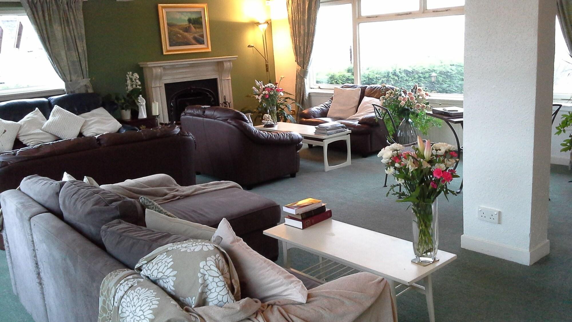 Vista Lobby Castlecroft