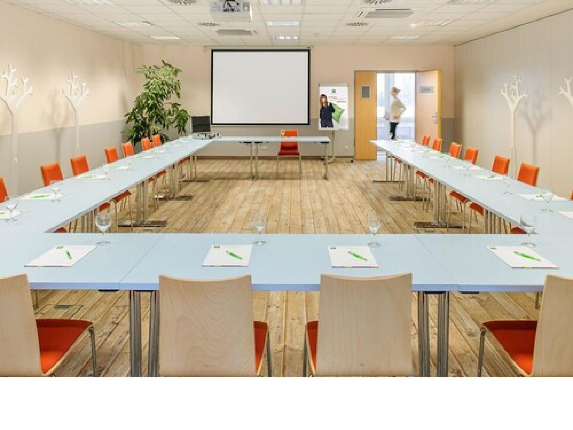 Sala de Reuniones ibis Styles Gniezno Stare Miasto