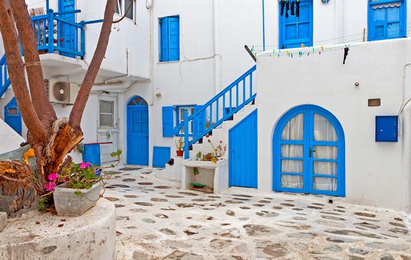 Bellou Suites
