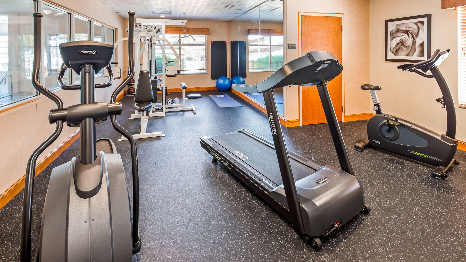 Gimnasio Best Western Plus Rose City Conference Center Inn
