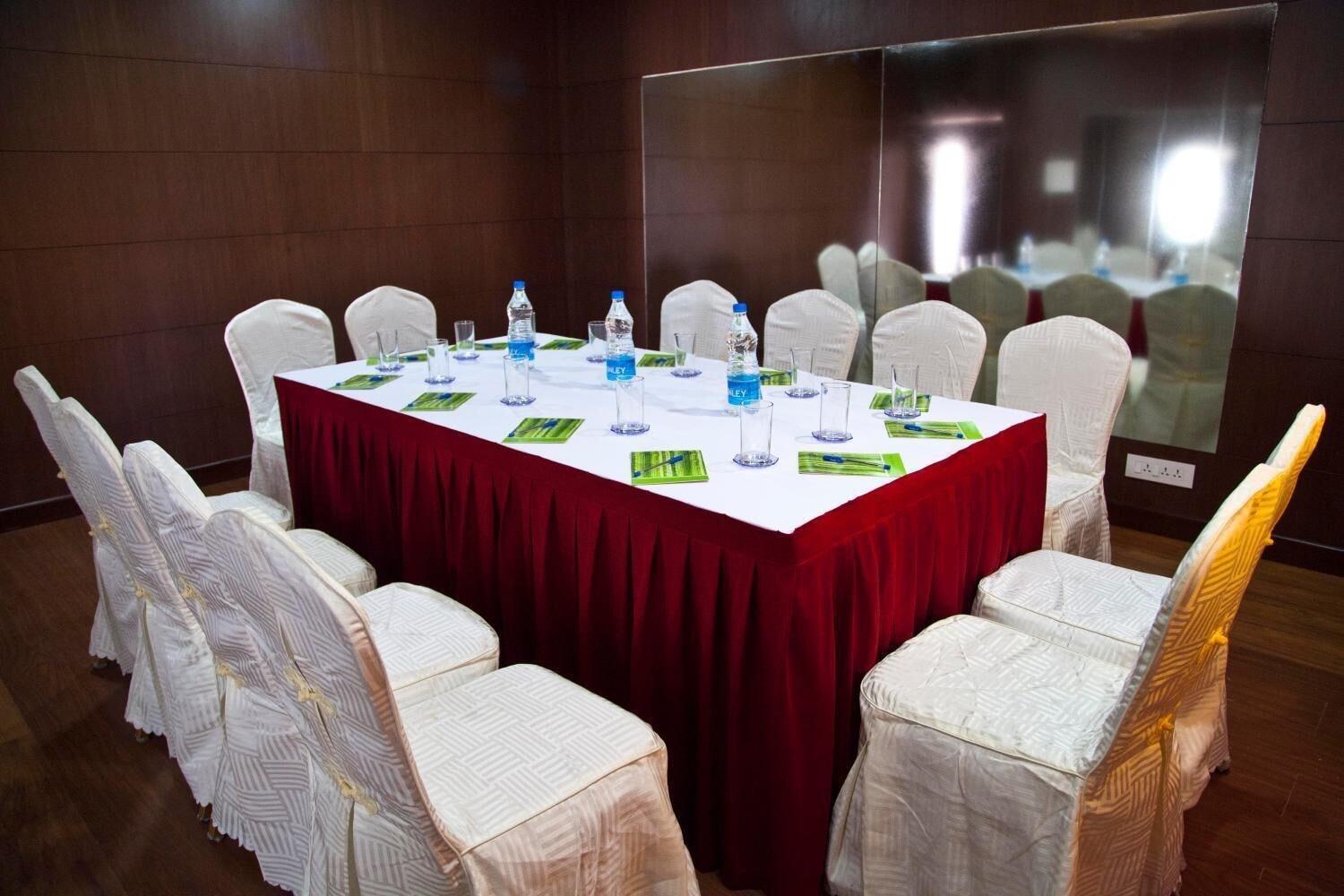 Sala de Reuniones Hotel Prince Gardens