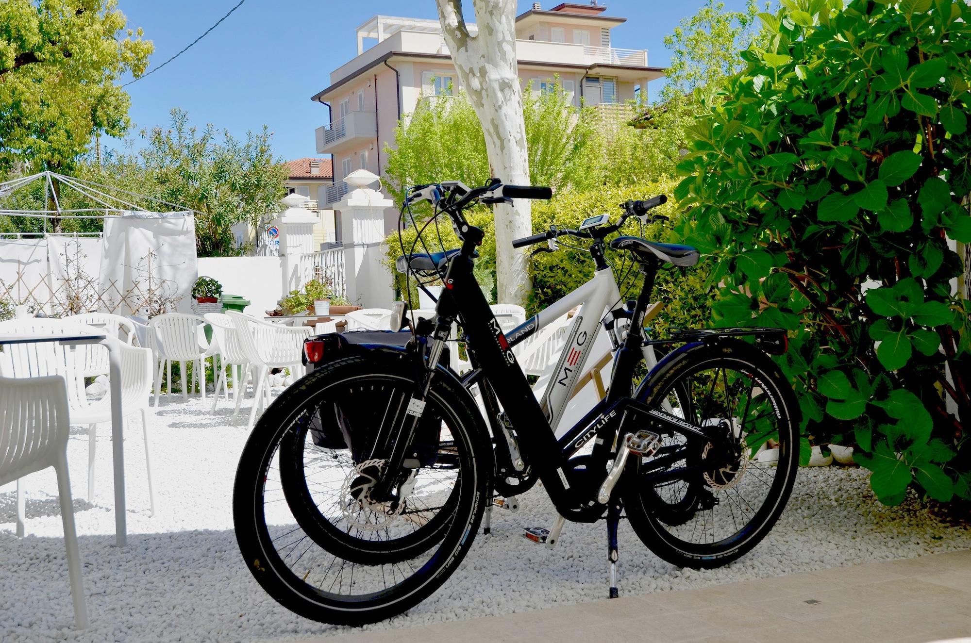 Instalaciones Recreativas Petit Hotel