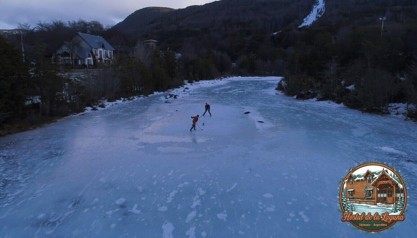 Vista Exterior Hostal de la Laguna