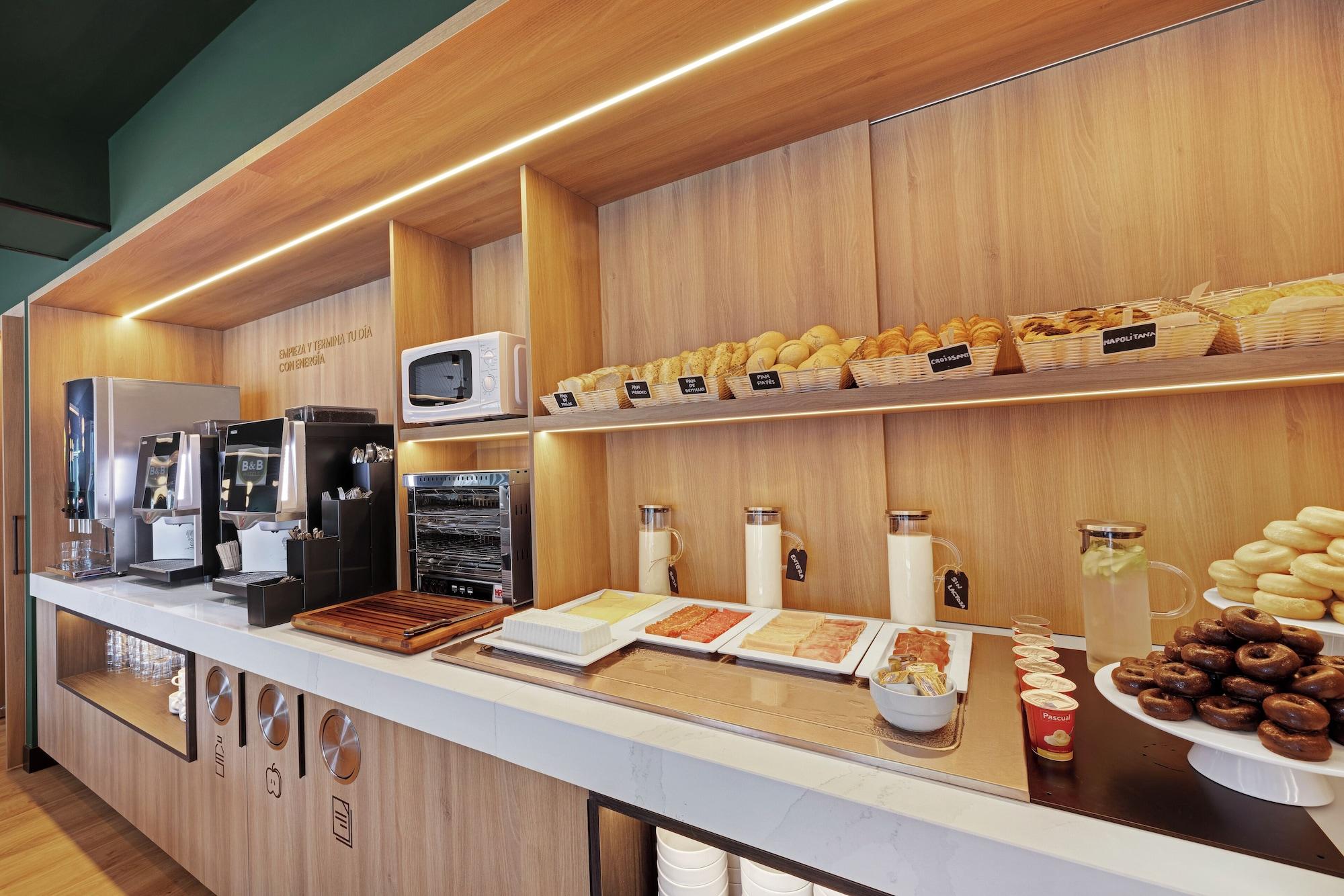 Restaurant B&B Hotel Santiago Milladoiro