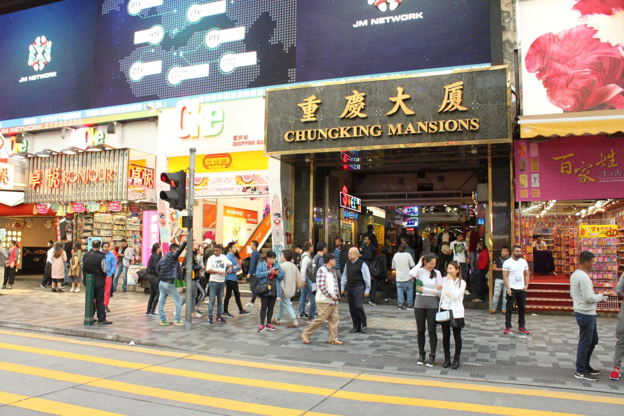 Vista Exterior Asia Wifi Budget Hostel - Las Vegas Group Hostels