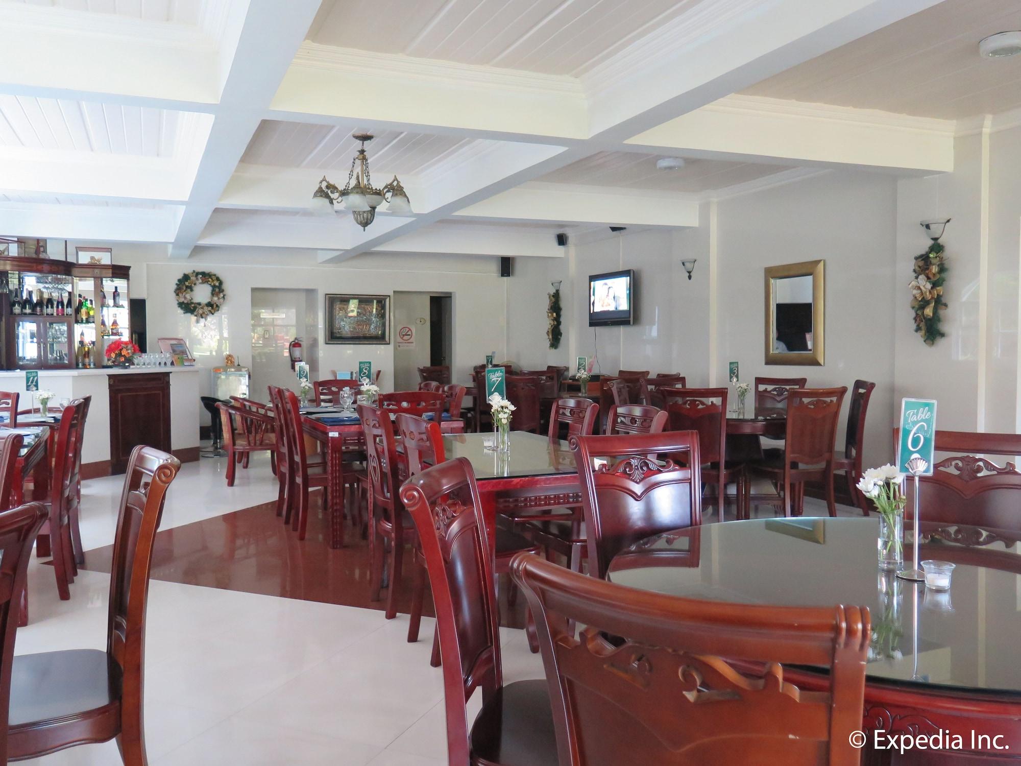 Restaurant Emiramona Garden Hotel