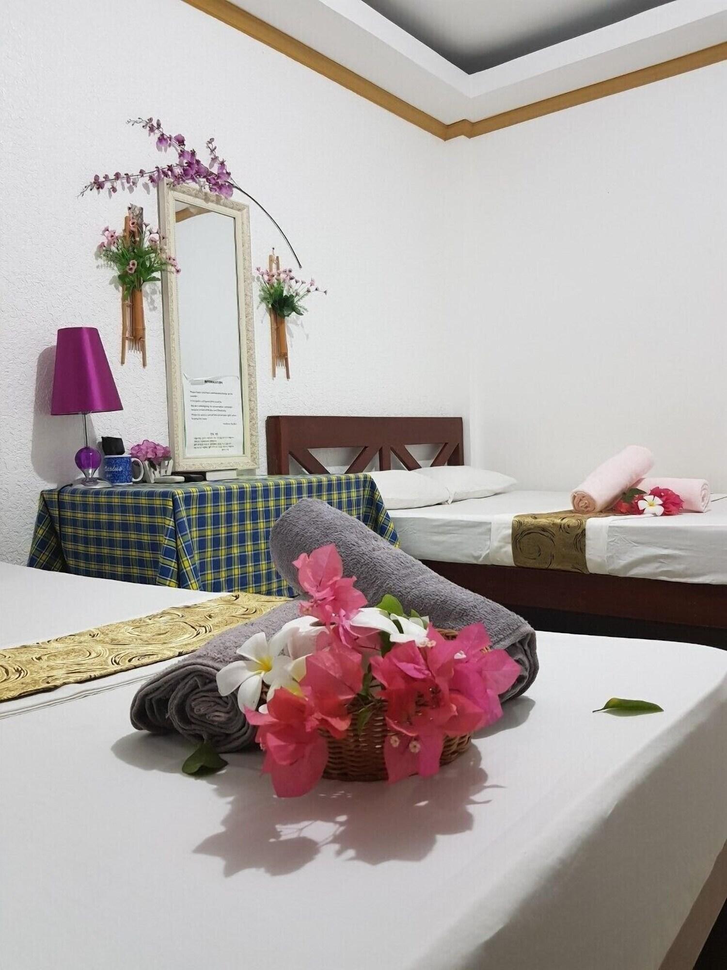 Habitación Hanbee's Flower Garden Resort