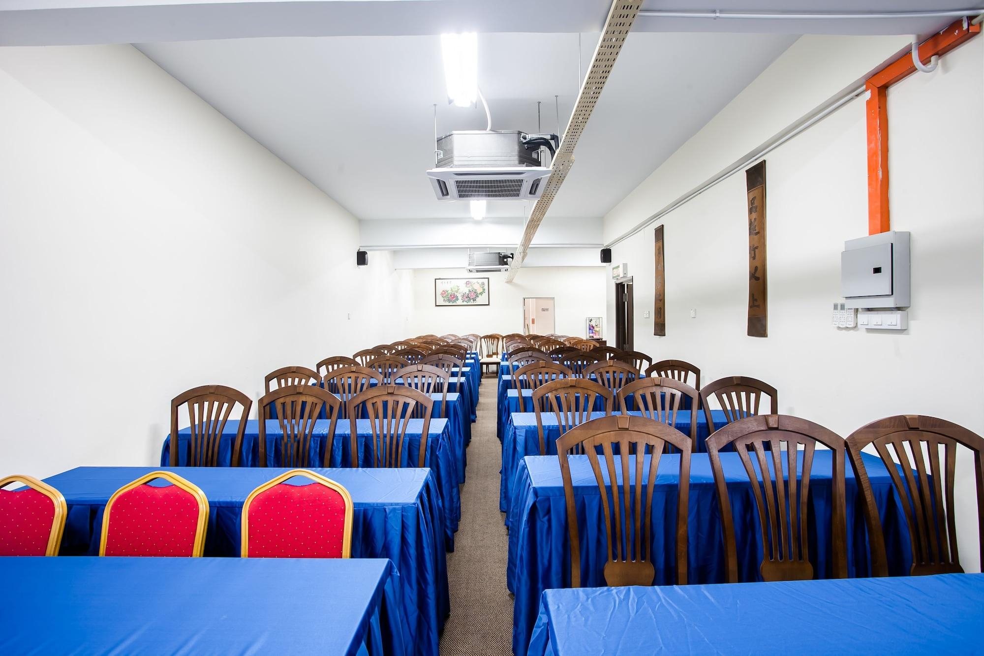 Sala de Reuniones RJ Hotel Kulai