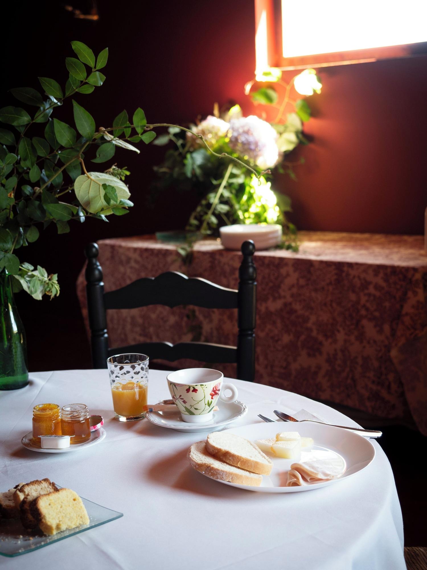 Restaurant hotel rural el jardin del conde