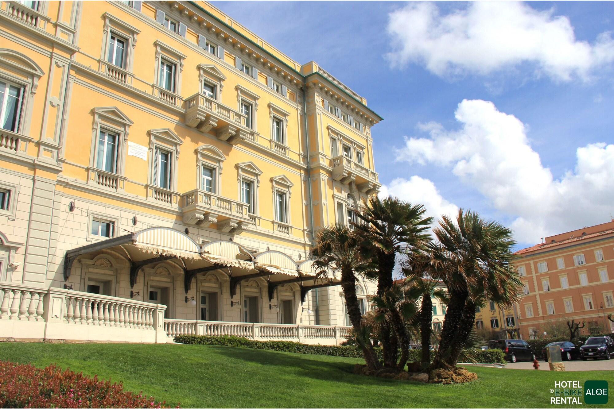 Vista Exterior GH Palazzo Suite & Spa