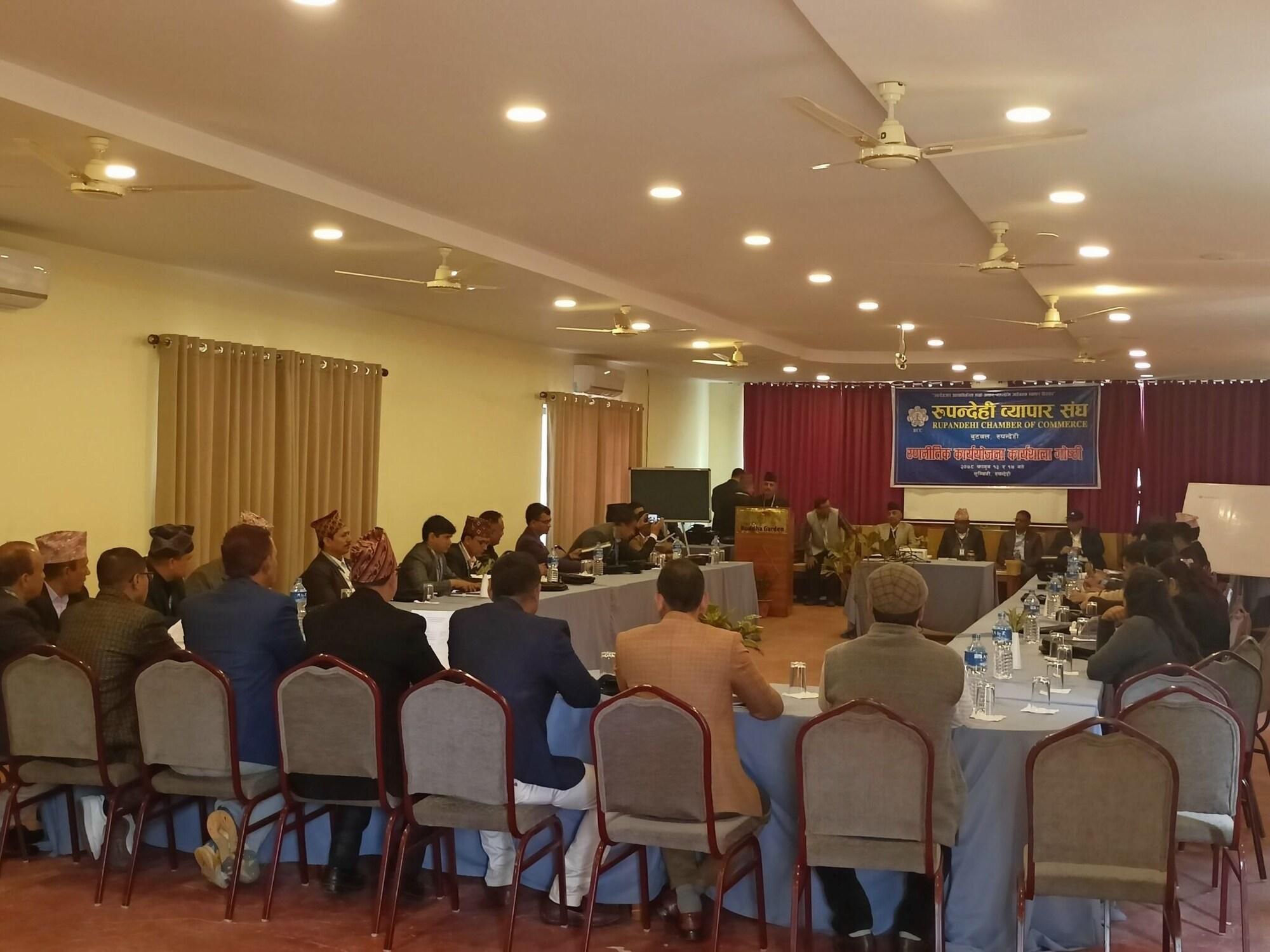 Sala de Reuniones Lumbini Buddha Garden Resort