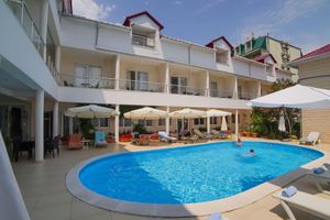 Alojamiento - Kobuleti Beach Club