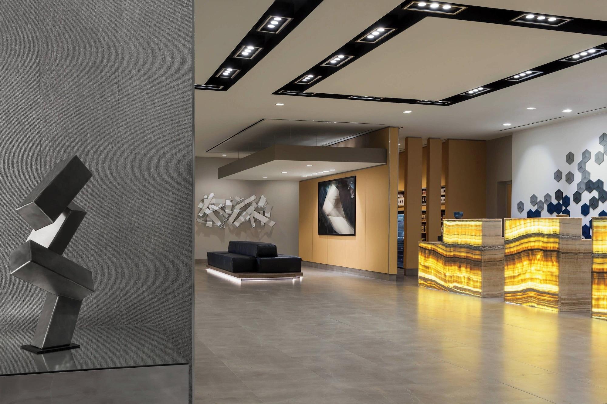 Vista Lobby AC Hotel by Marriott San Juan Condado