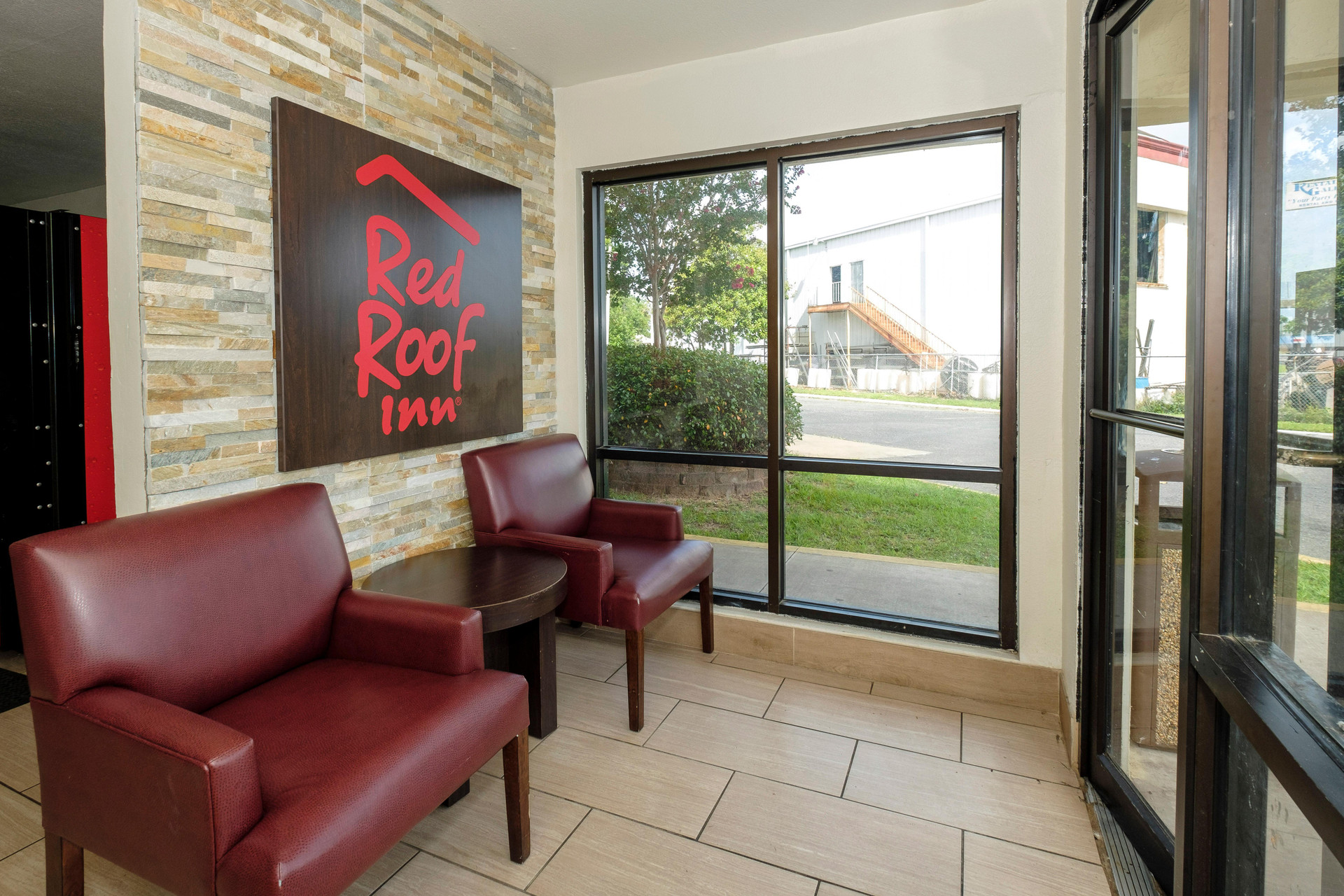 Vista Lobby Budget Inn Alexandria