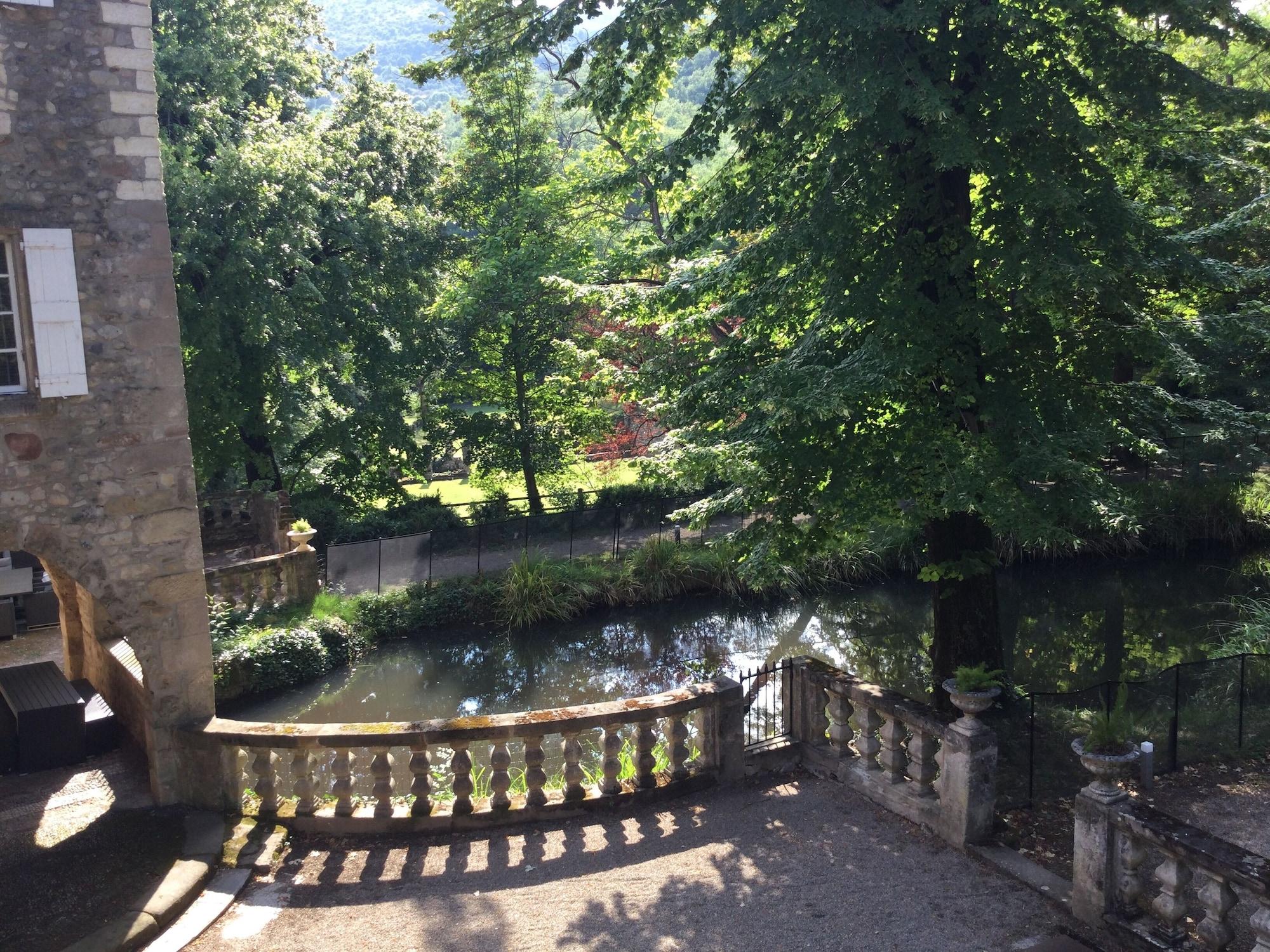 Vista Exterior Domaine de Saint Charles