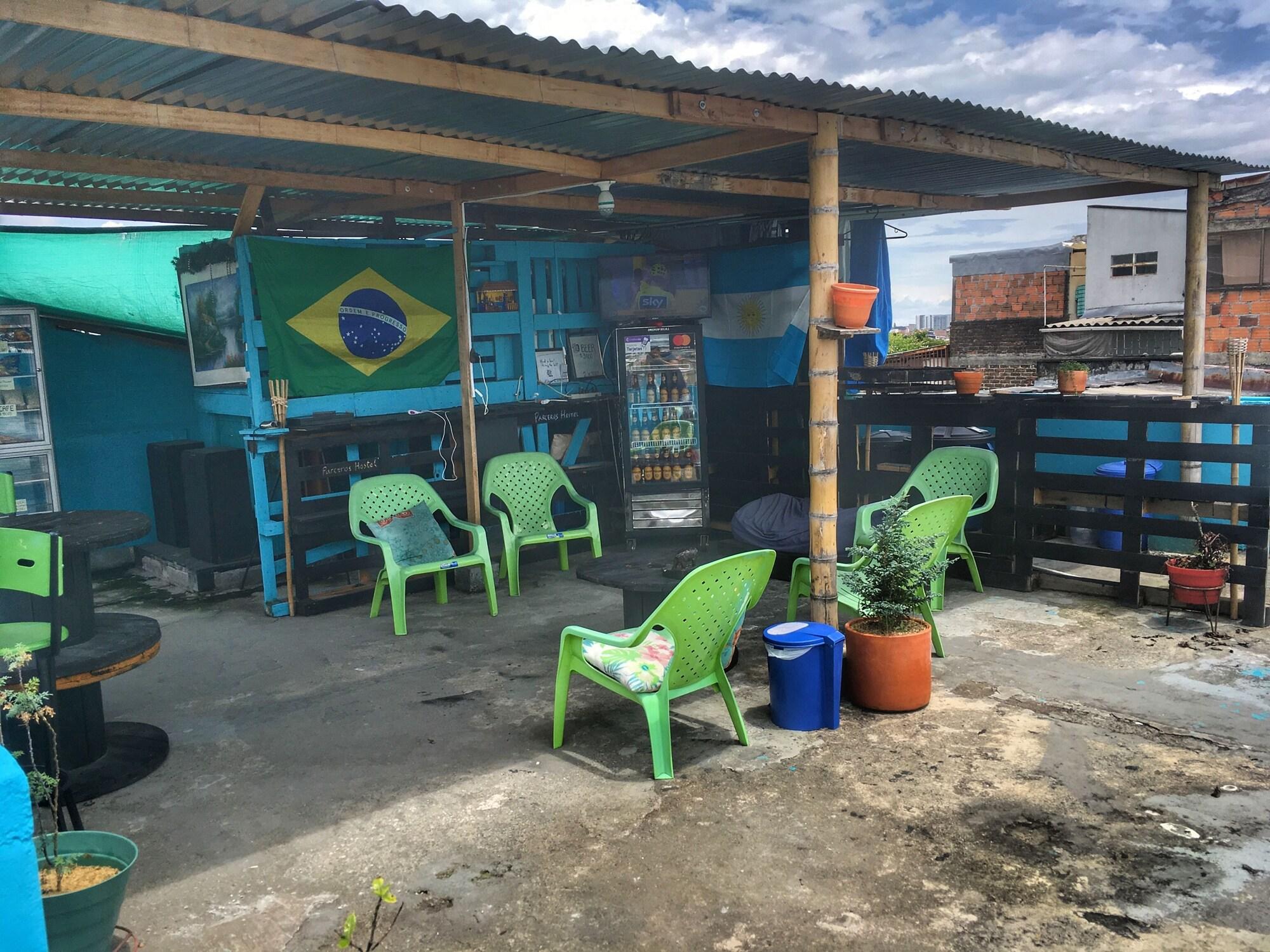 Comodidades del Alojamiento Parceros Hostel