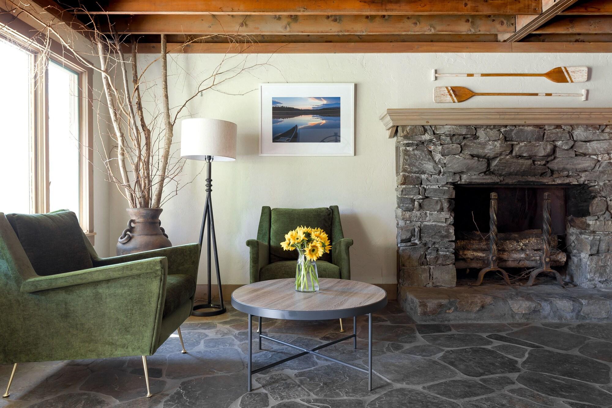 Vista Lobby Ocean Gate Inn