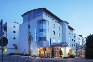 Alojamiento - Quality Hotel Schwann STR Apt Fair