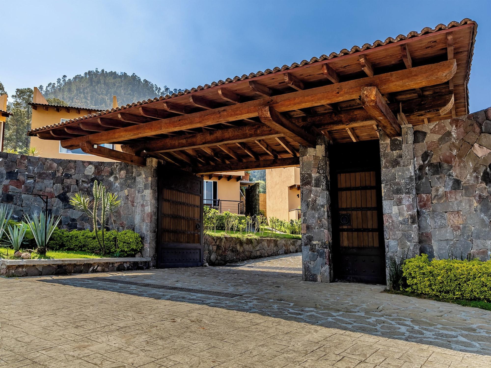 Vista Exterior Hotel Campestre Valle de Bravo