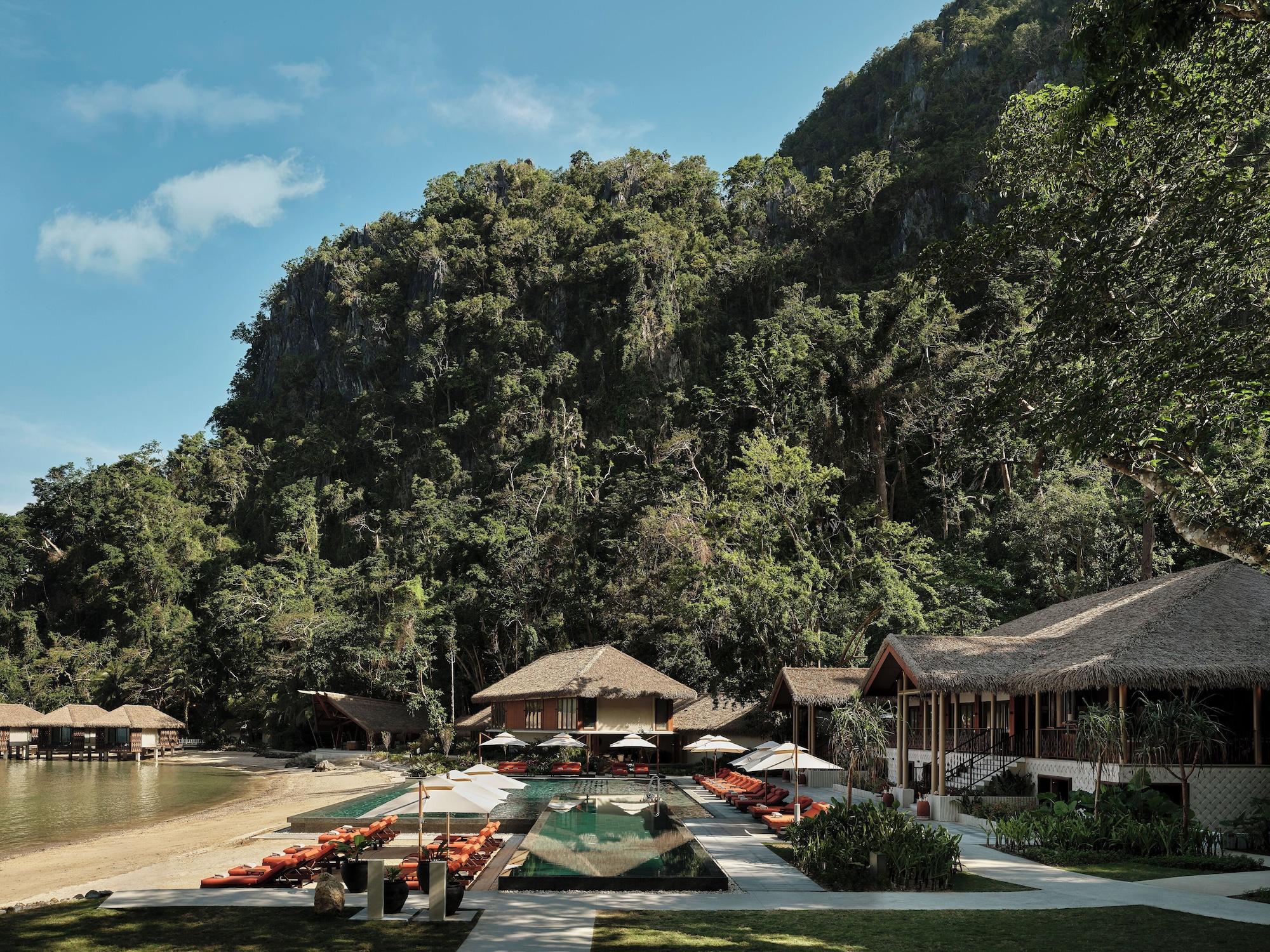 Vista Piscina Lagen Island Resort