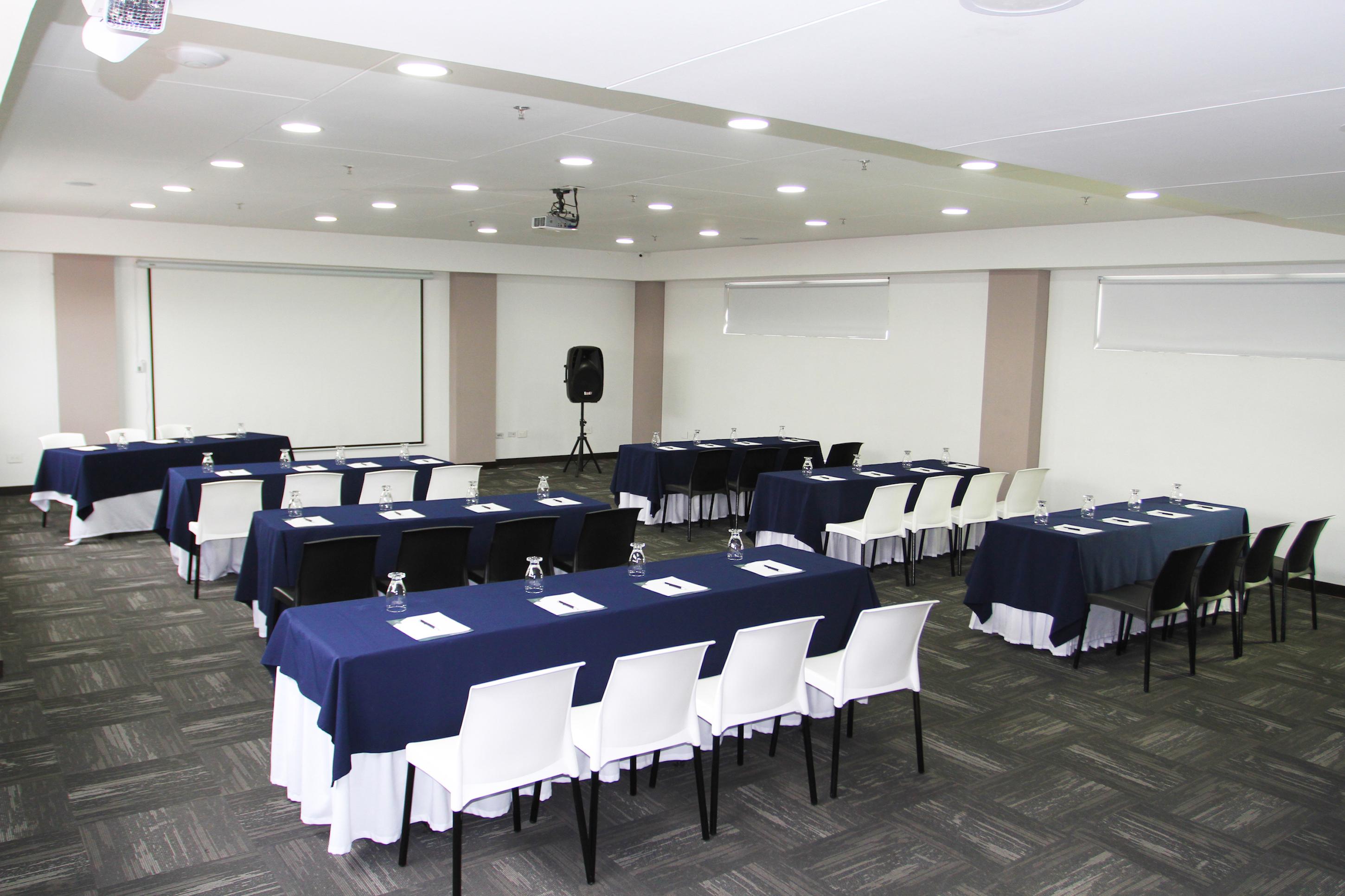 Centro de Negocios Hotel WLH Bogota - White Lighthouse
