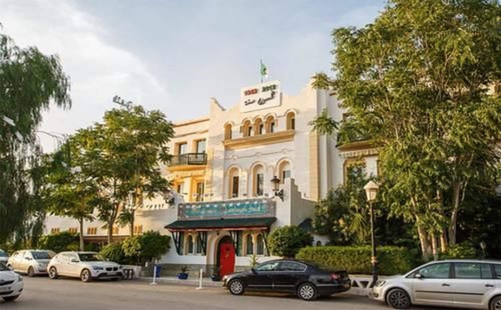 Vista Exterior Hôtel Kerdada