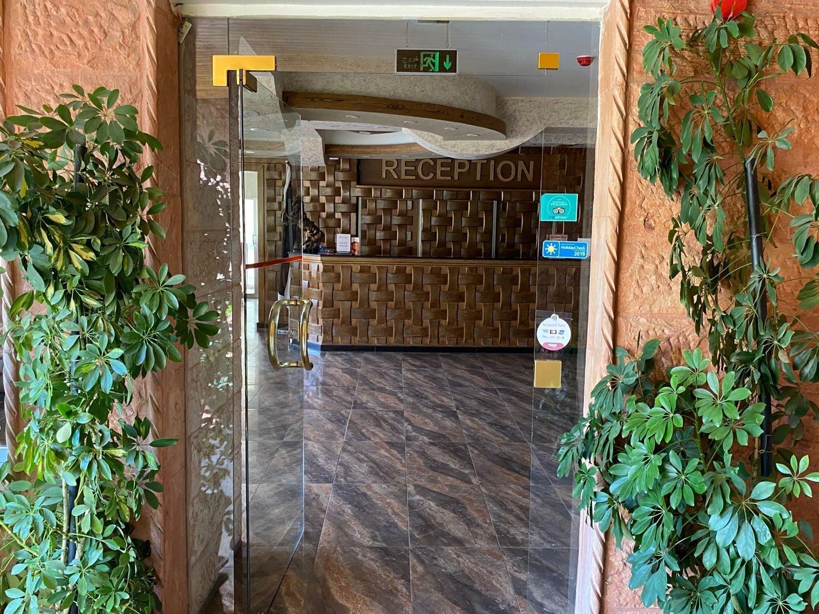 Vista Lobby Sunset hotel