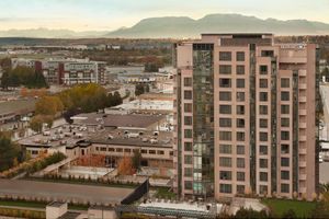 Alojamiento - Hilton Vancouver Airport