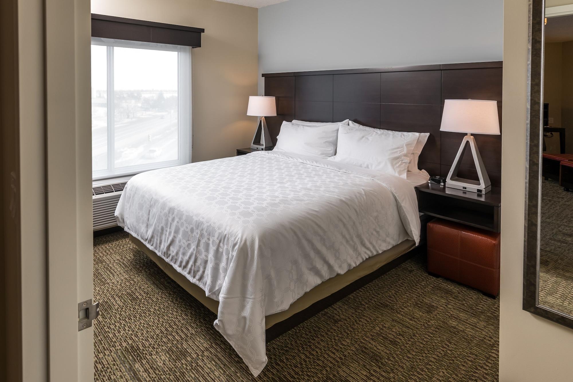 Habitación Staybridge Suites Saskatoon - University by IHG