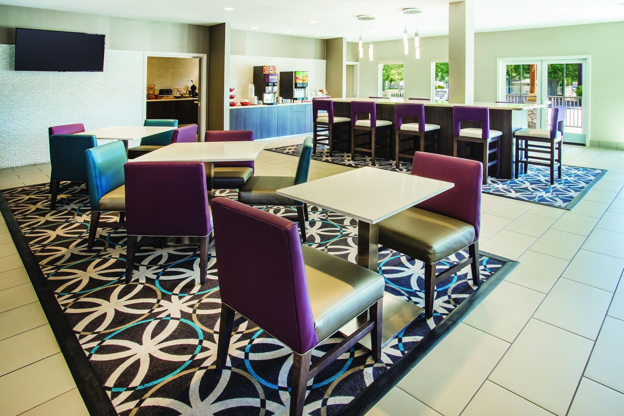 Bar/Salón Cielo Hotel Bishop - Mammoth, Ascend Hotel Collection